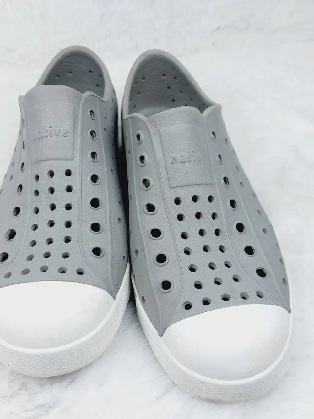 Native Girl's Gray White Jefferson EVA Slip-On Water Slip-On Sneaker Size 3